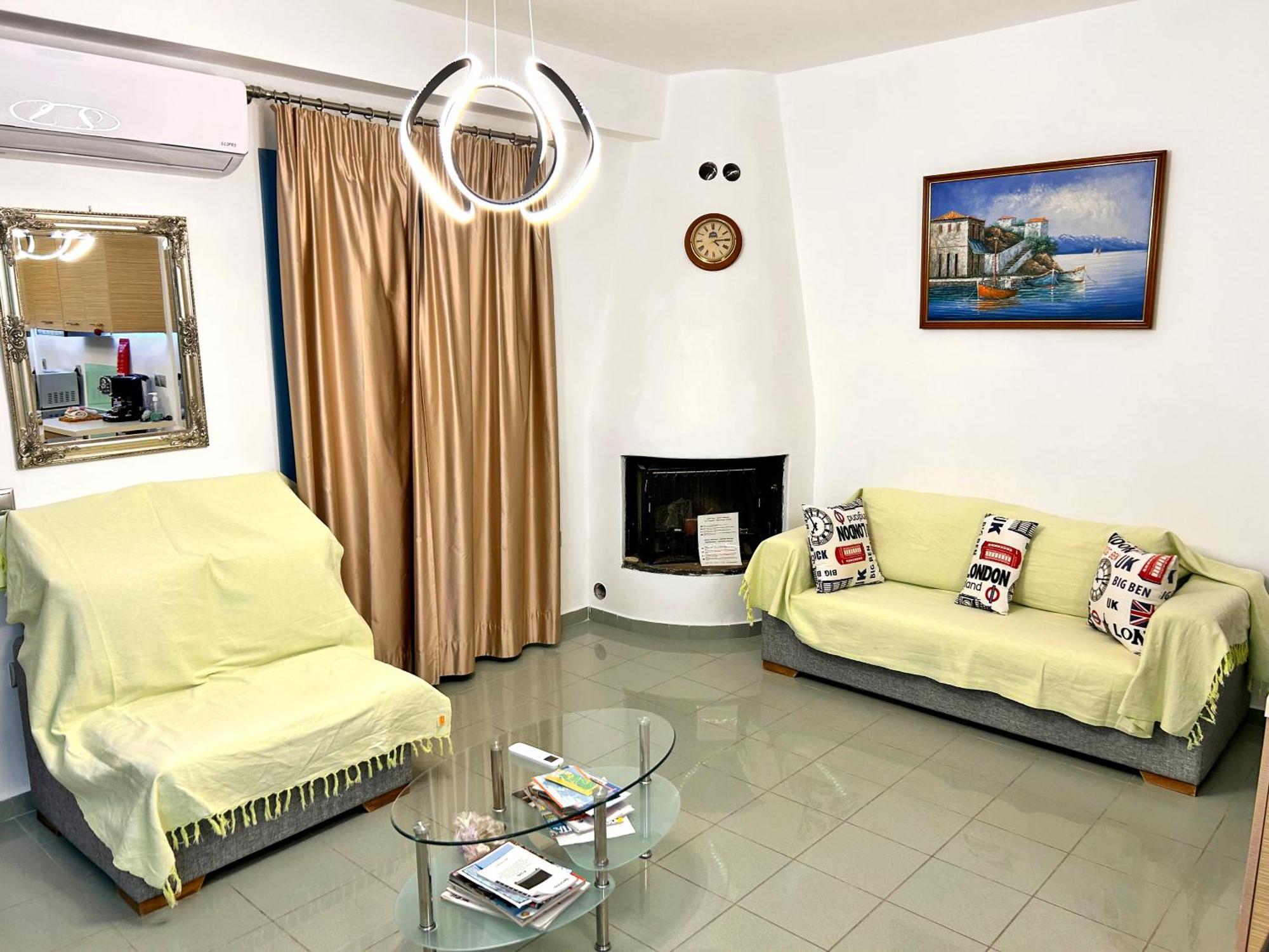 Villa Danae - Seaside Villa With Pool & Hot Tub Píszo Livádi Kültér fotó