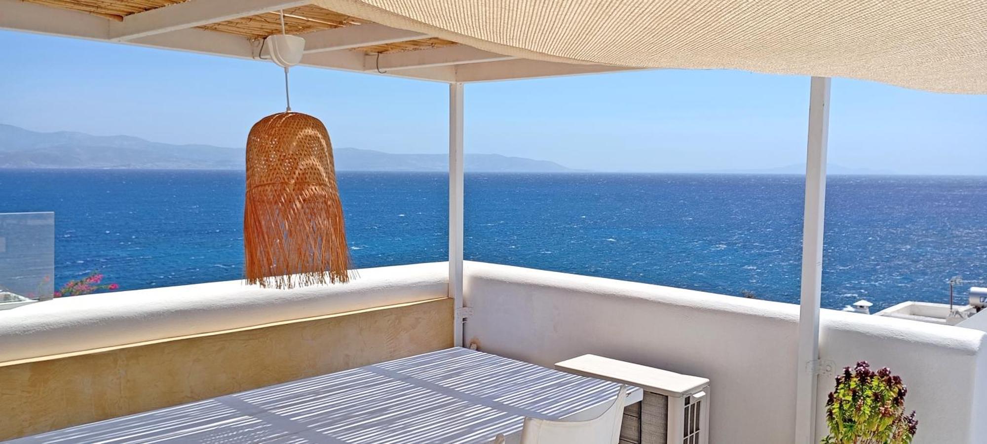 Villa Danae - Seaside Villa With Pool & Hot Tub Píszo Livádi Kültér fotó